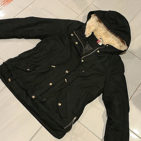 H&M puffer jacket - Picture 5 of 6